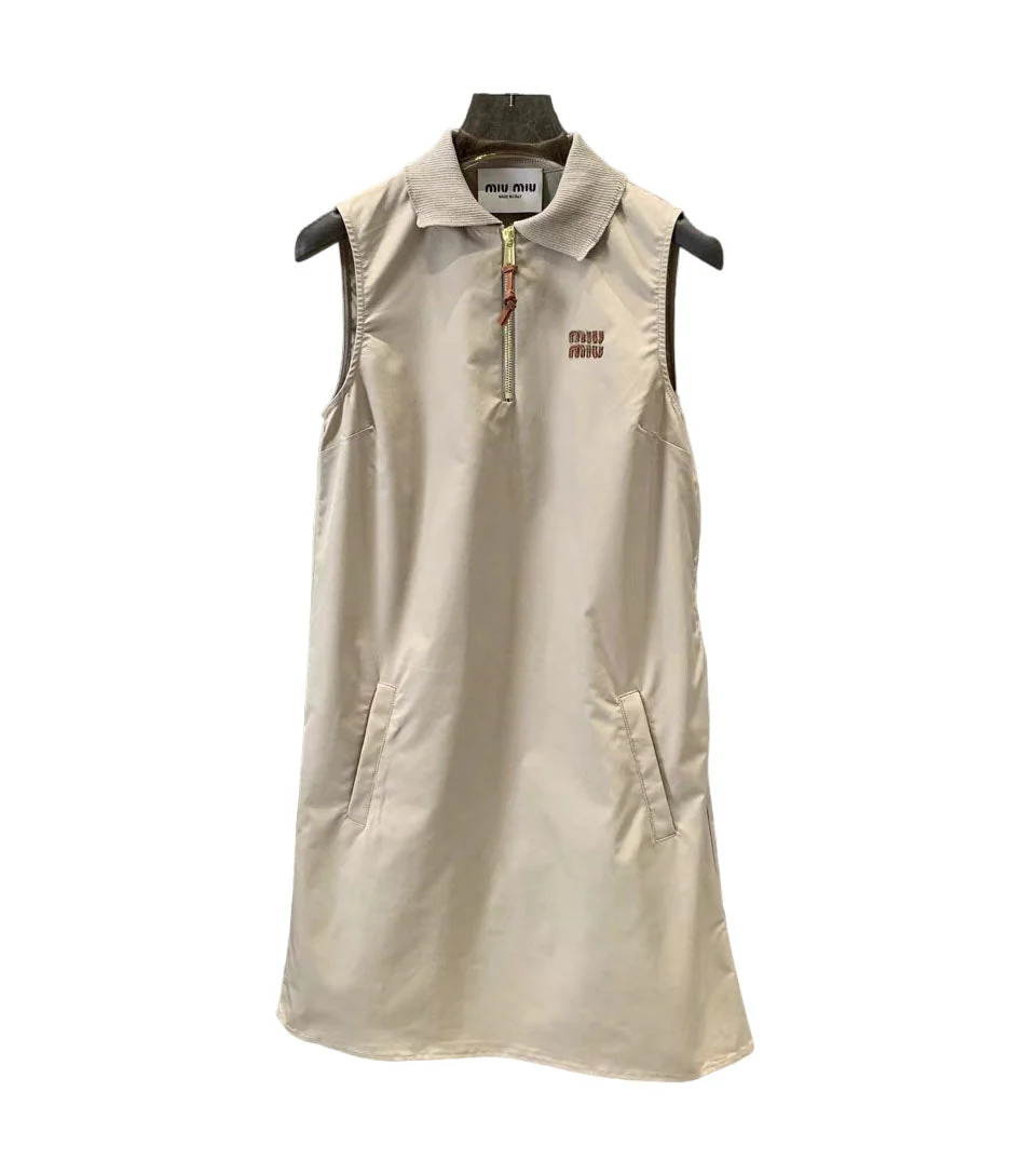 New lapel half zipper micro logo vest dress - Ultra-Collectible