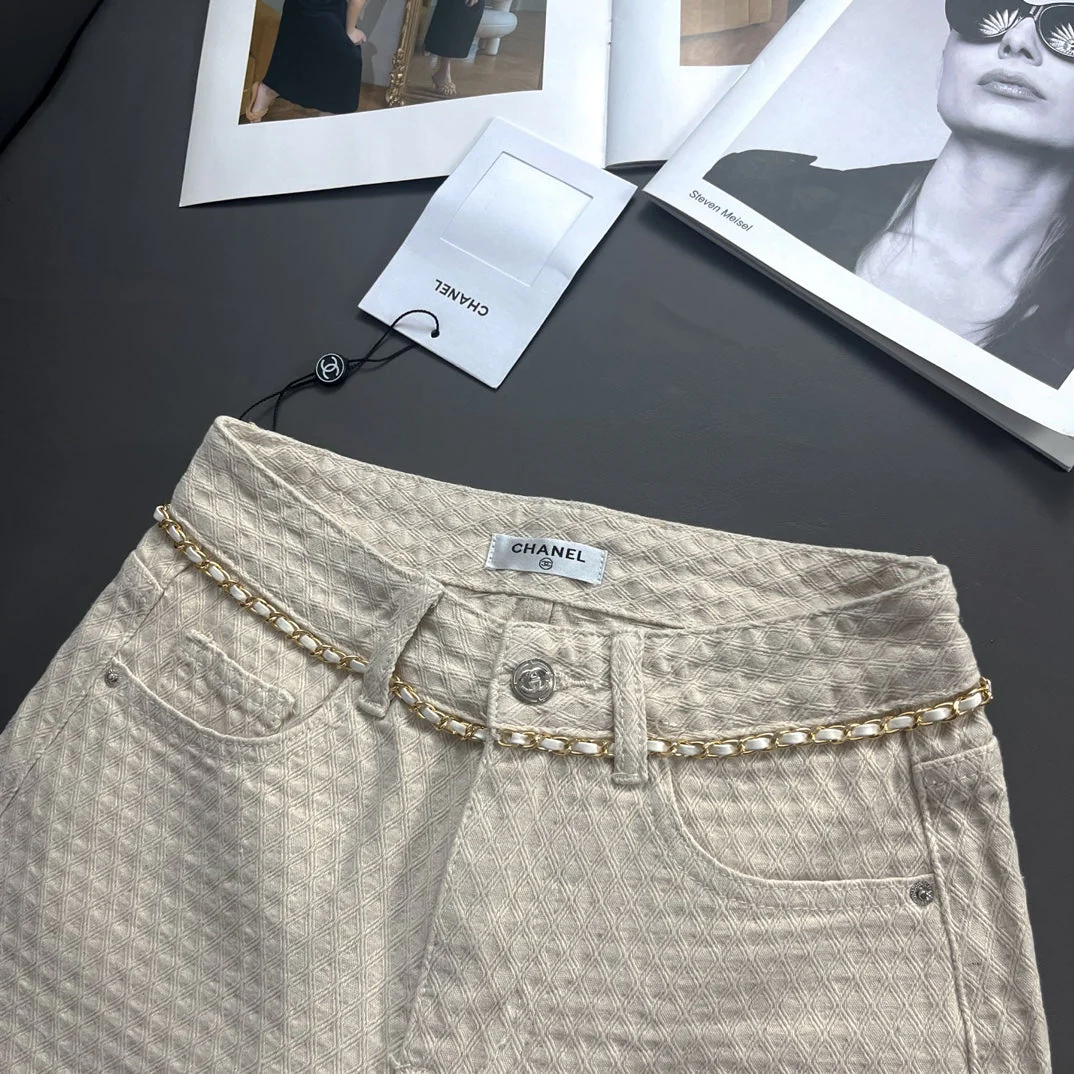 Diamond check denim shorts - Ultra-Collectible