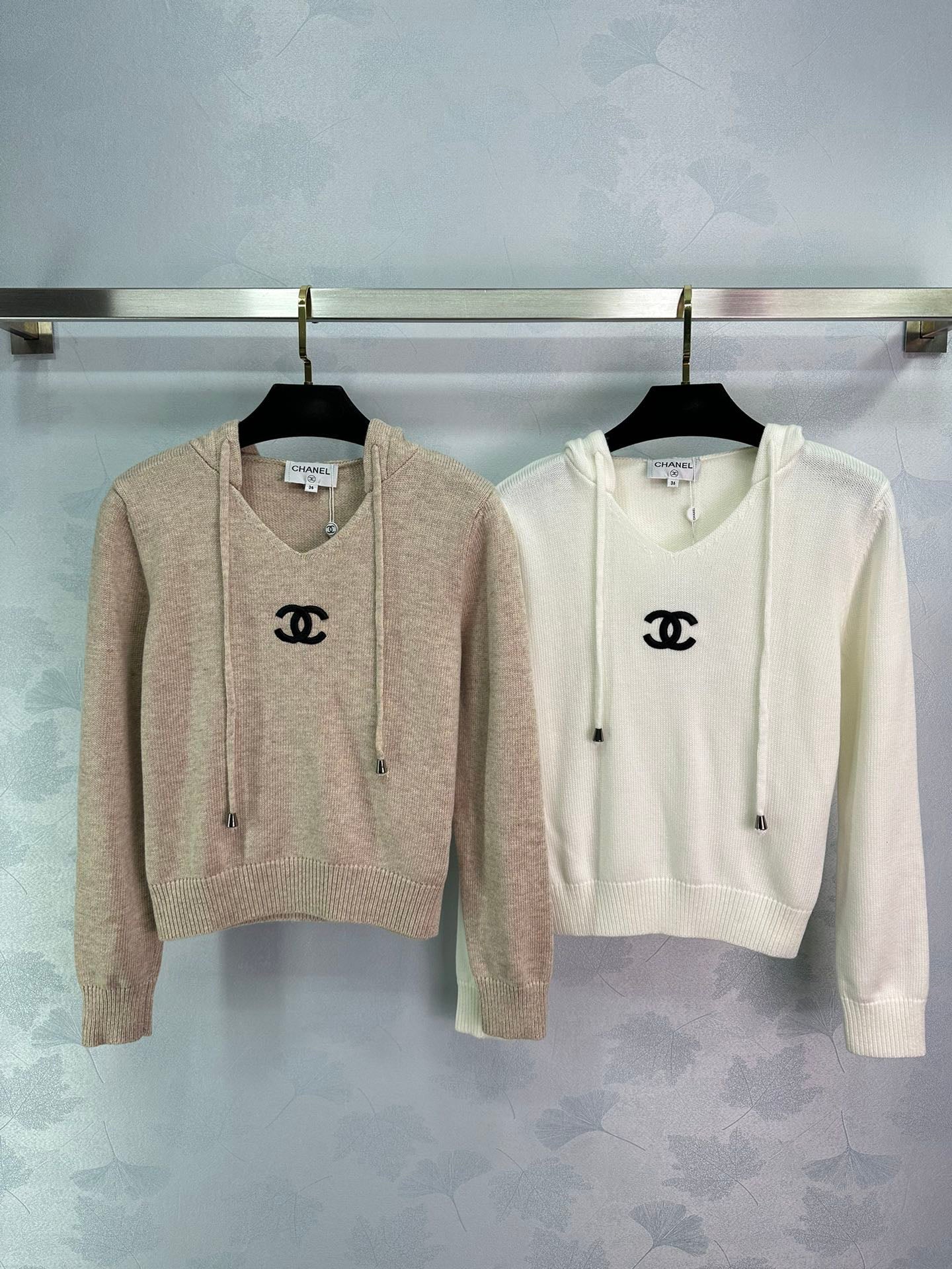 hooded knit top - Ultra-Collectible