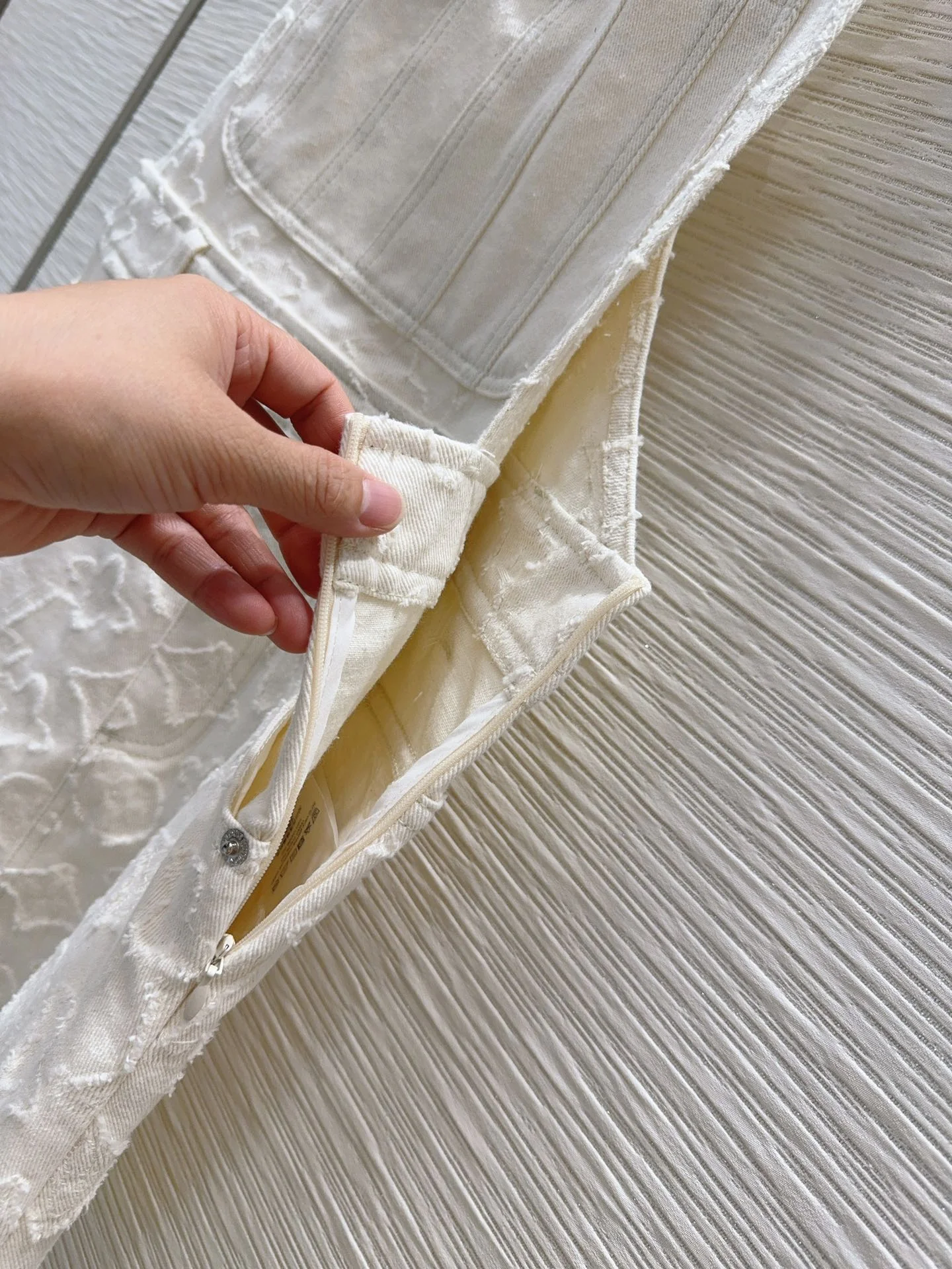 White Raw Edge Suspender Skirt - Ultra-Collectible