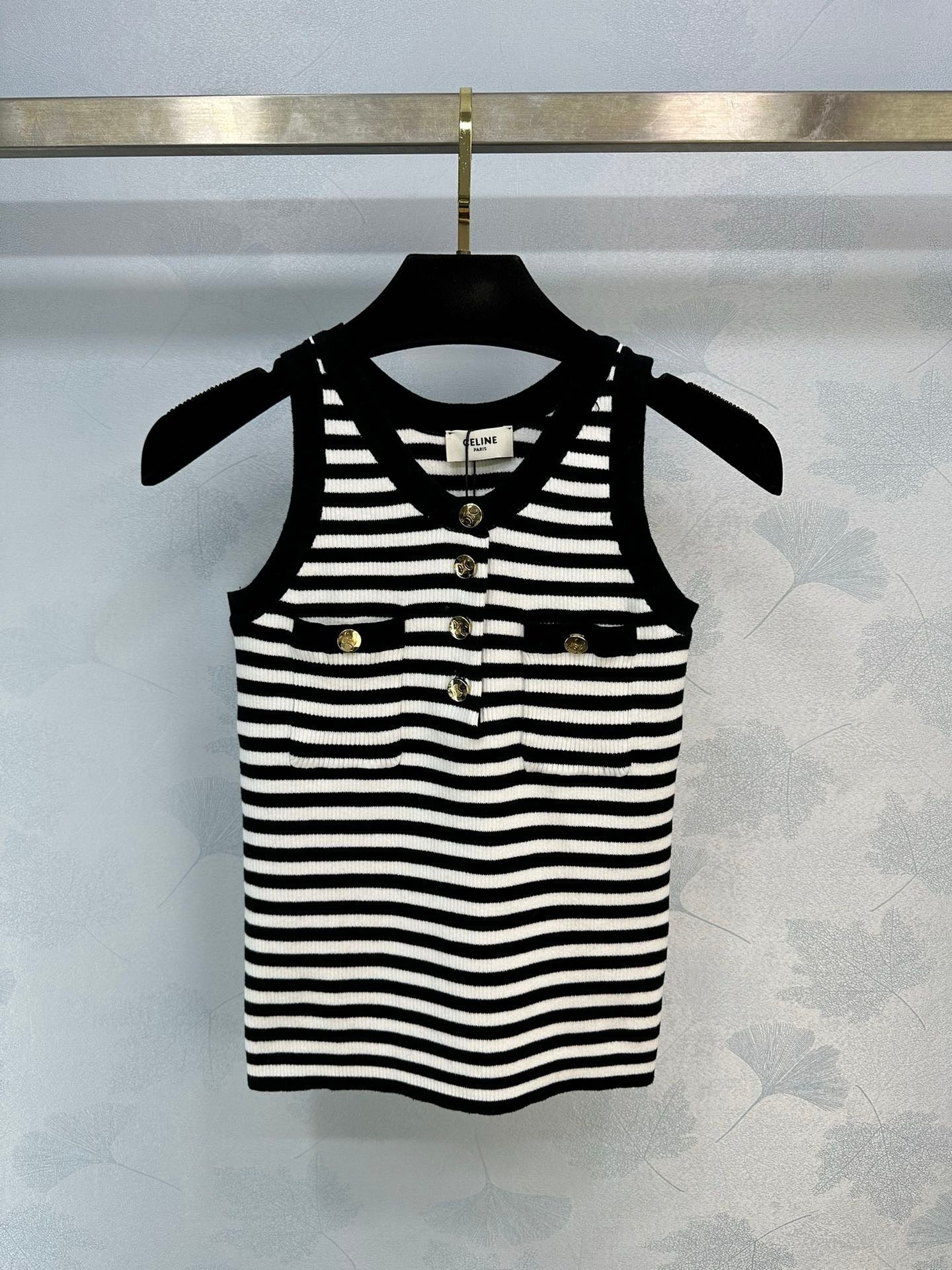 Button Striped Knit Vest - Ultra-Collectible
