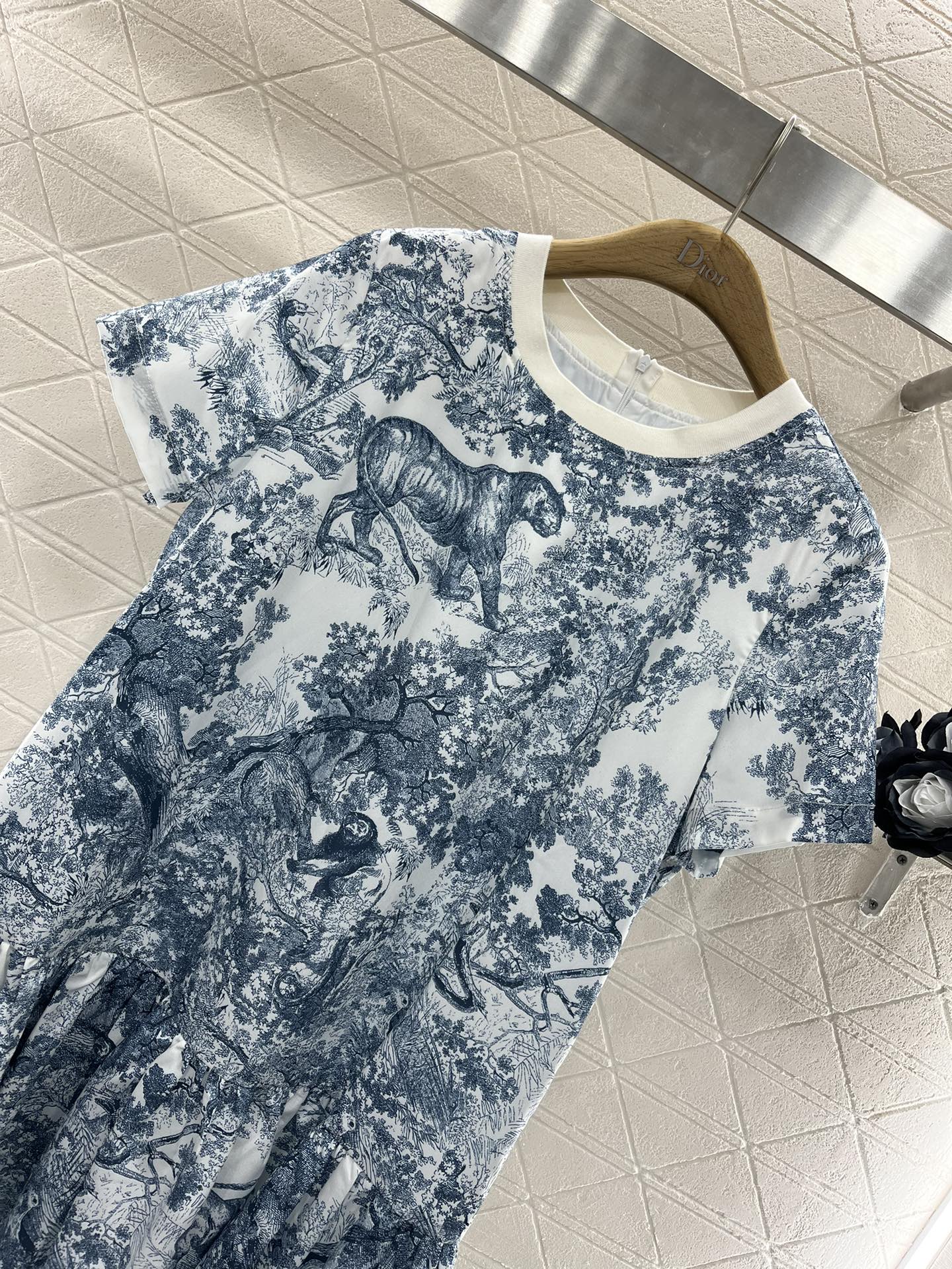 Crew Neck Animal Print Dress - Ultra-Collectible