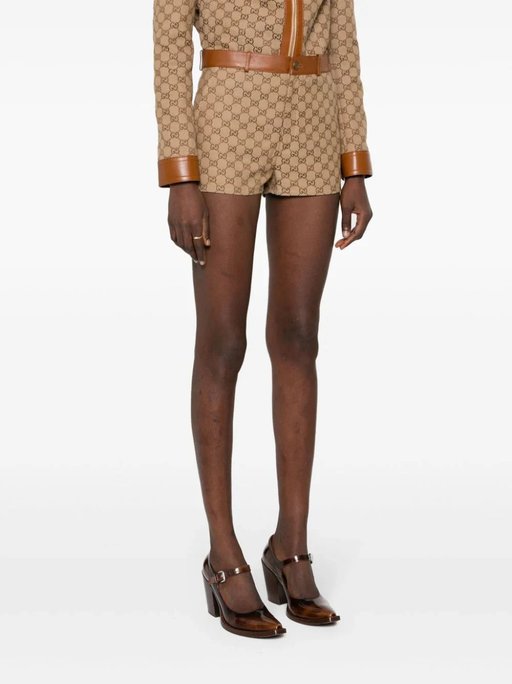 Canvas leather trim shorts - Ultra-Collectible