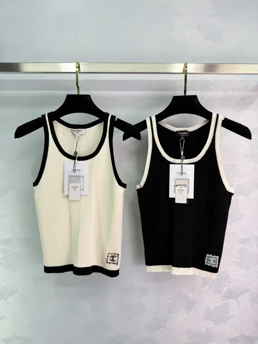 WOMEN VEST & SLING - Ultra-Collectible