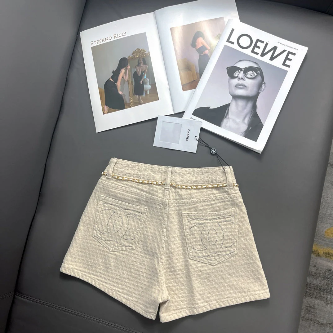 Diamond check denim shorts - Ultra-Collectible