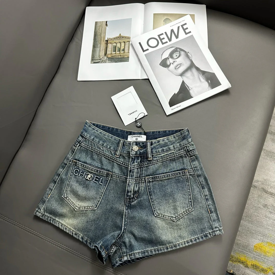 Classic Double Pocket Jeans - Ultra-Collectible