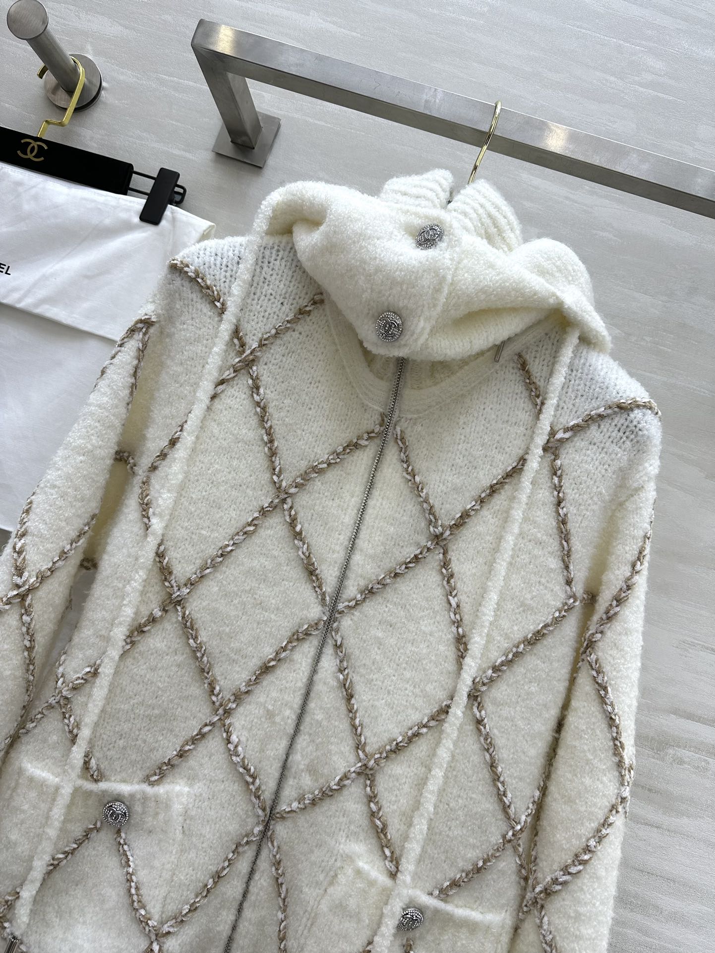 hooded jacket - Ultra-Collectible