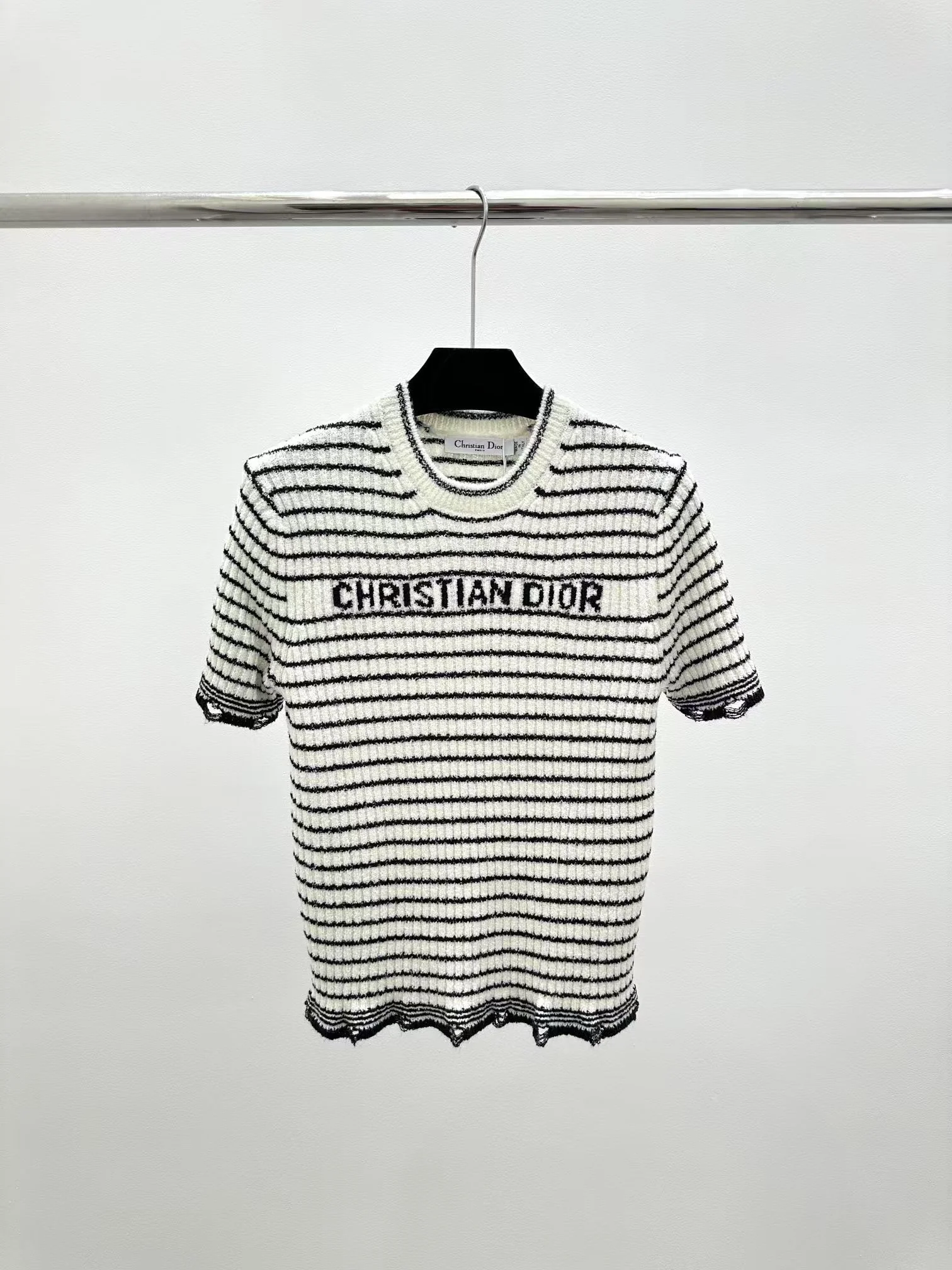 T-shirt - Ultra-Collectible