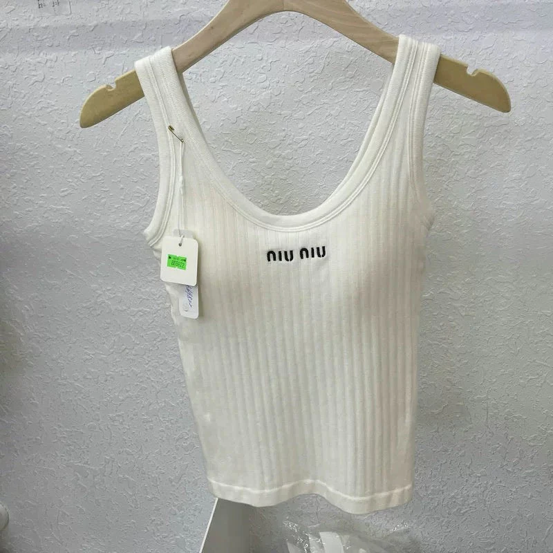 Tank top with built-in chest padding - Ultra-Collectible