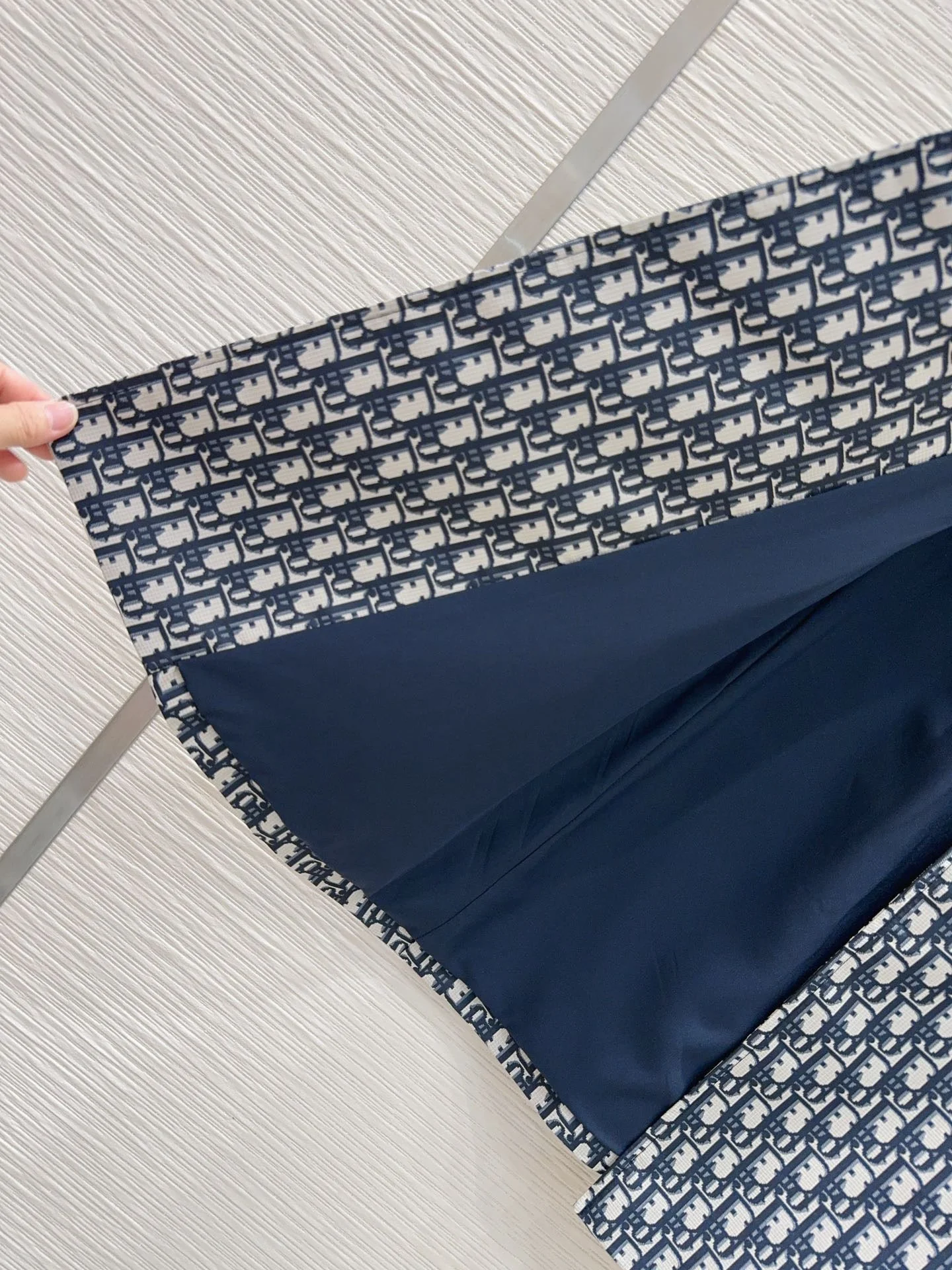 Printed vest dress - Ultra-Collectible