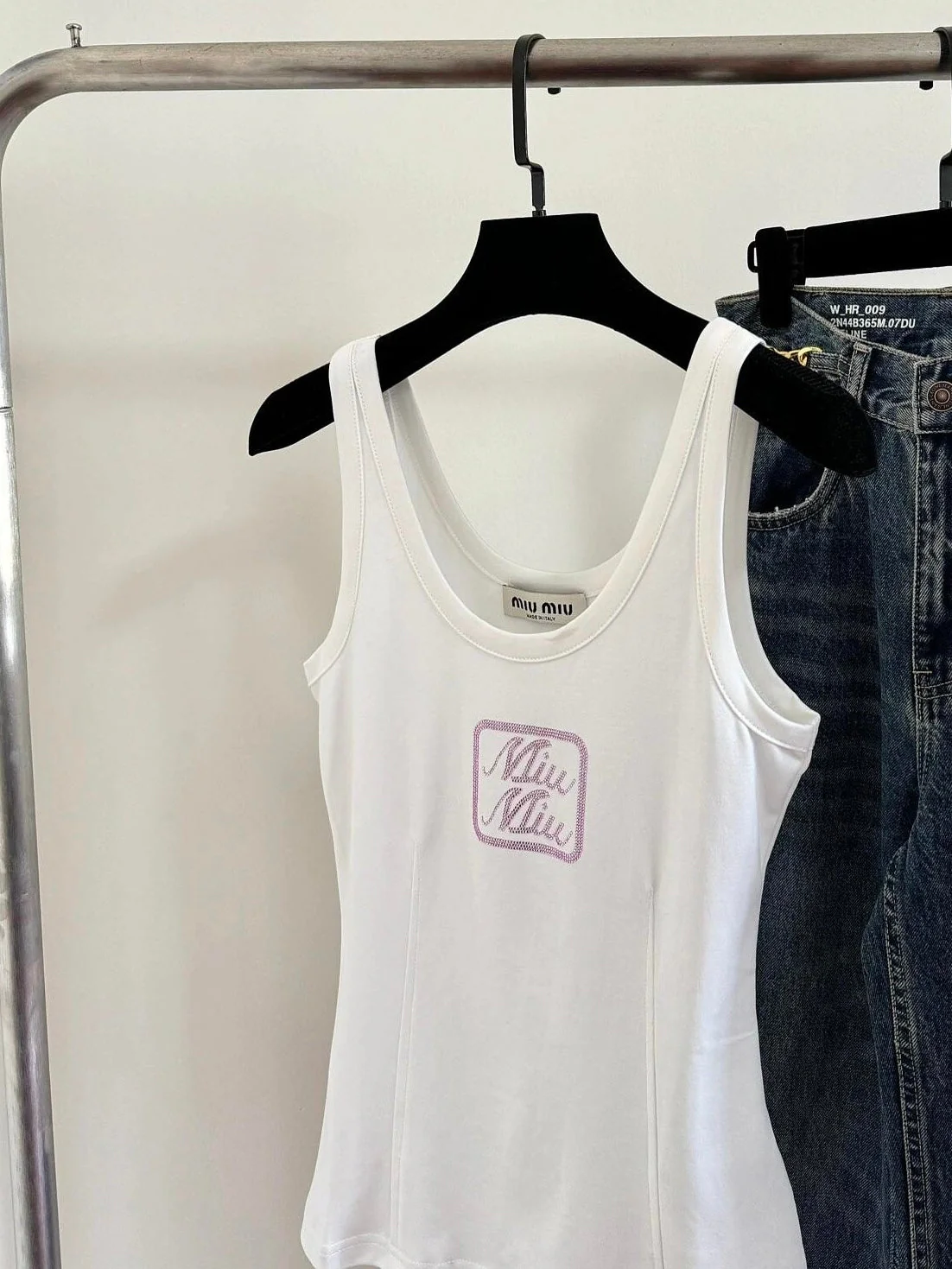 New crystal logo vest - Ultra-Collectible