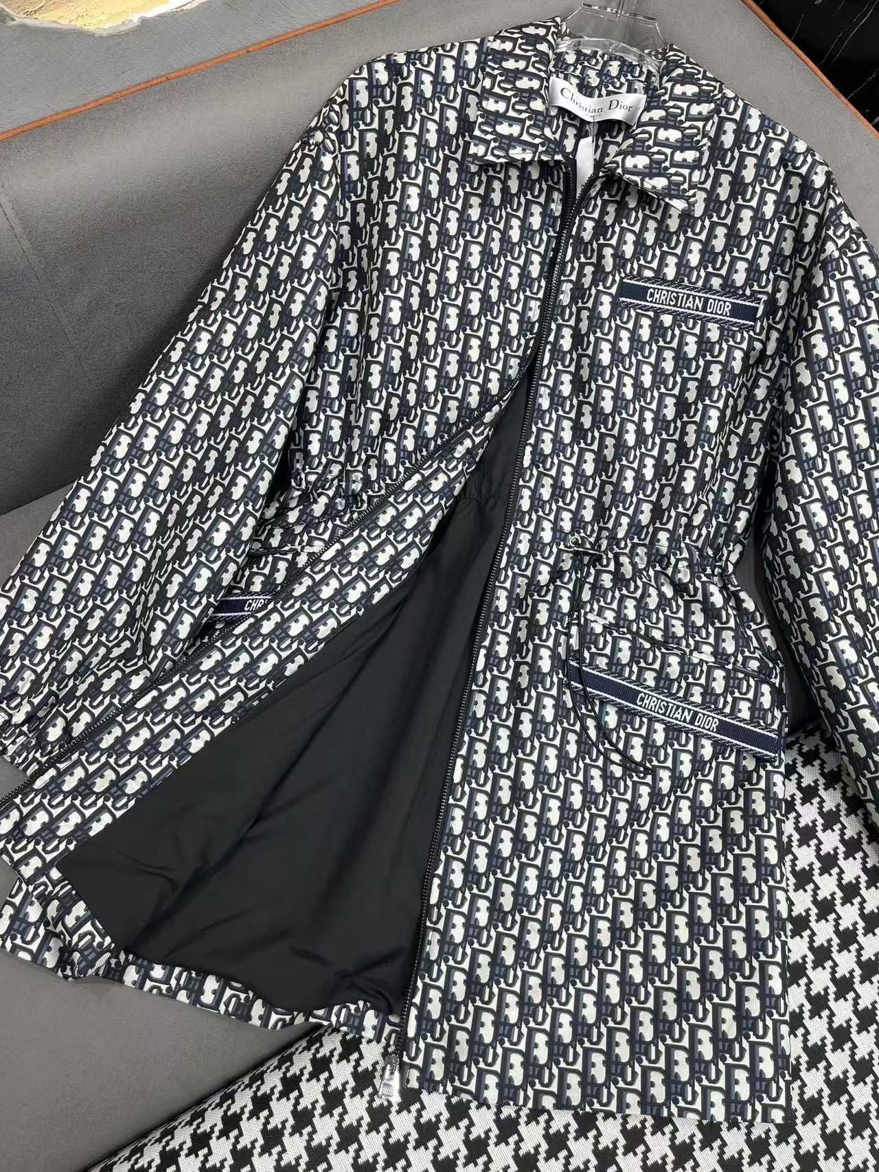 Lapel Zipper Long Sleeve Dress - Ultra-Collectible