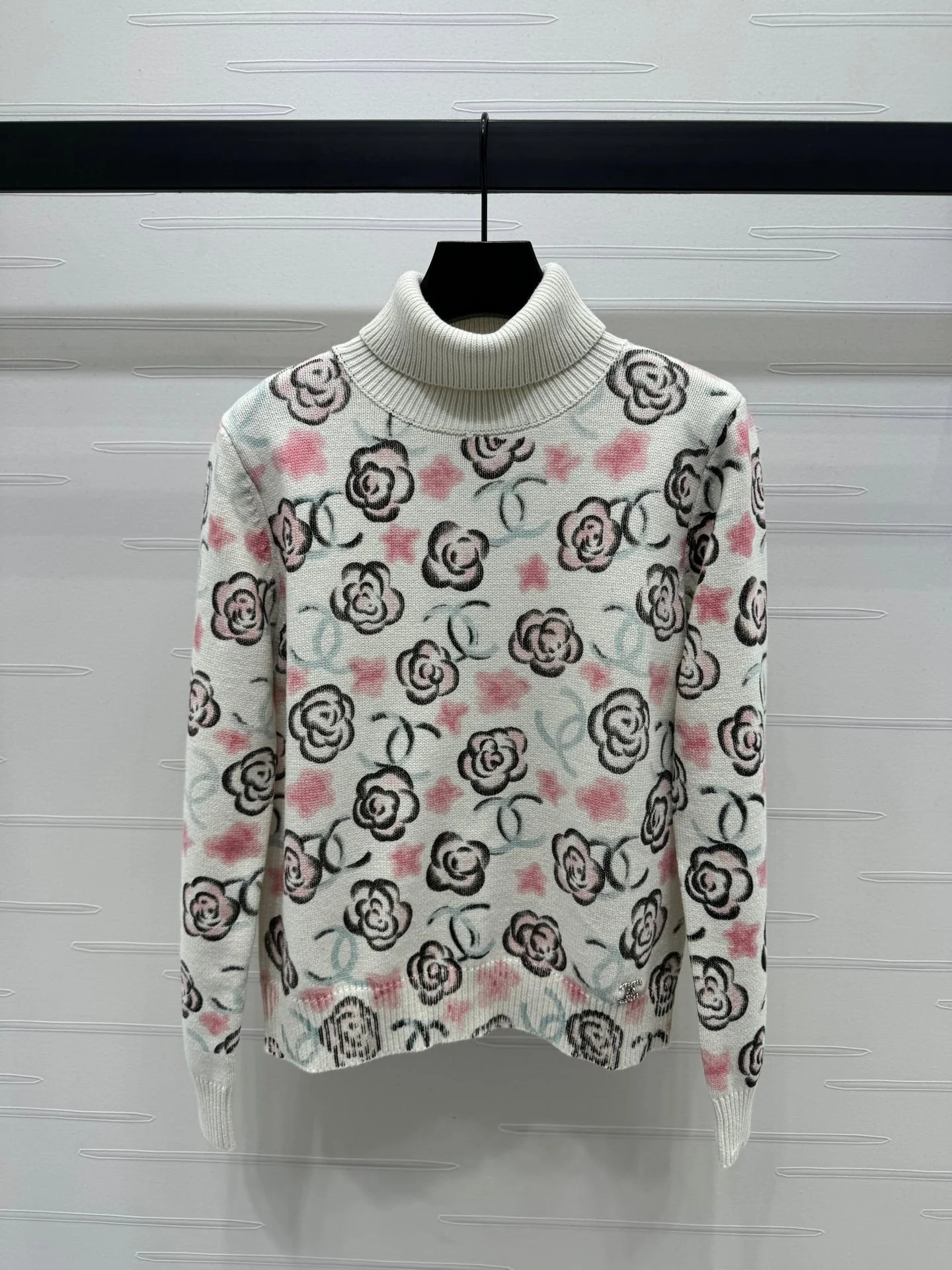 Floral Turtleneck Sweater - Ultra-Collectible