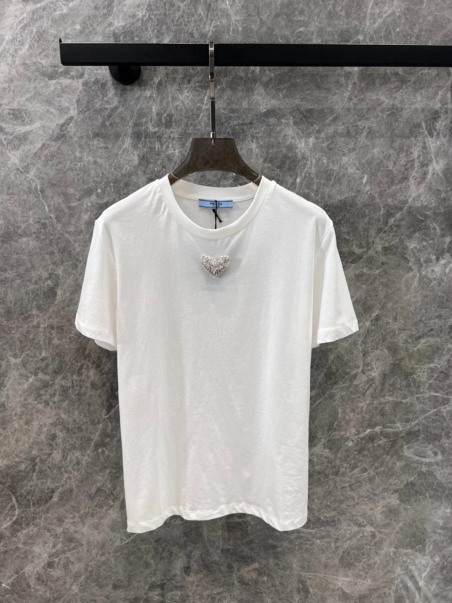 Triangle logo short sleeves - Ultra-Collectible