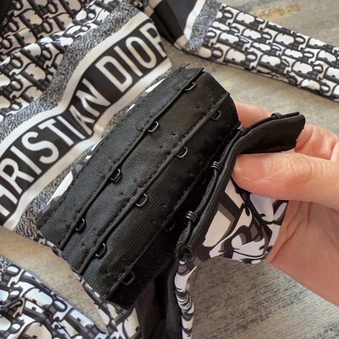 one piece long sleeve swimwear - Ultra-Collectible