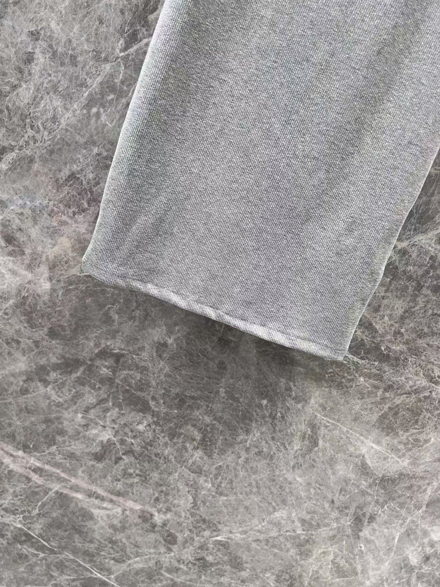 25ss gray halter dress with lettering embroidery on the chest - Ultra-Collectible