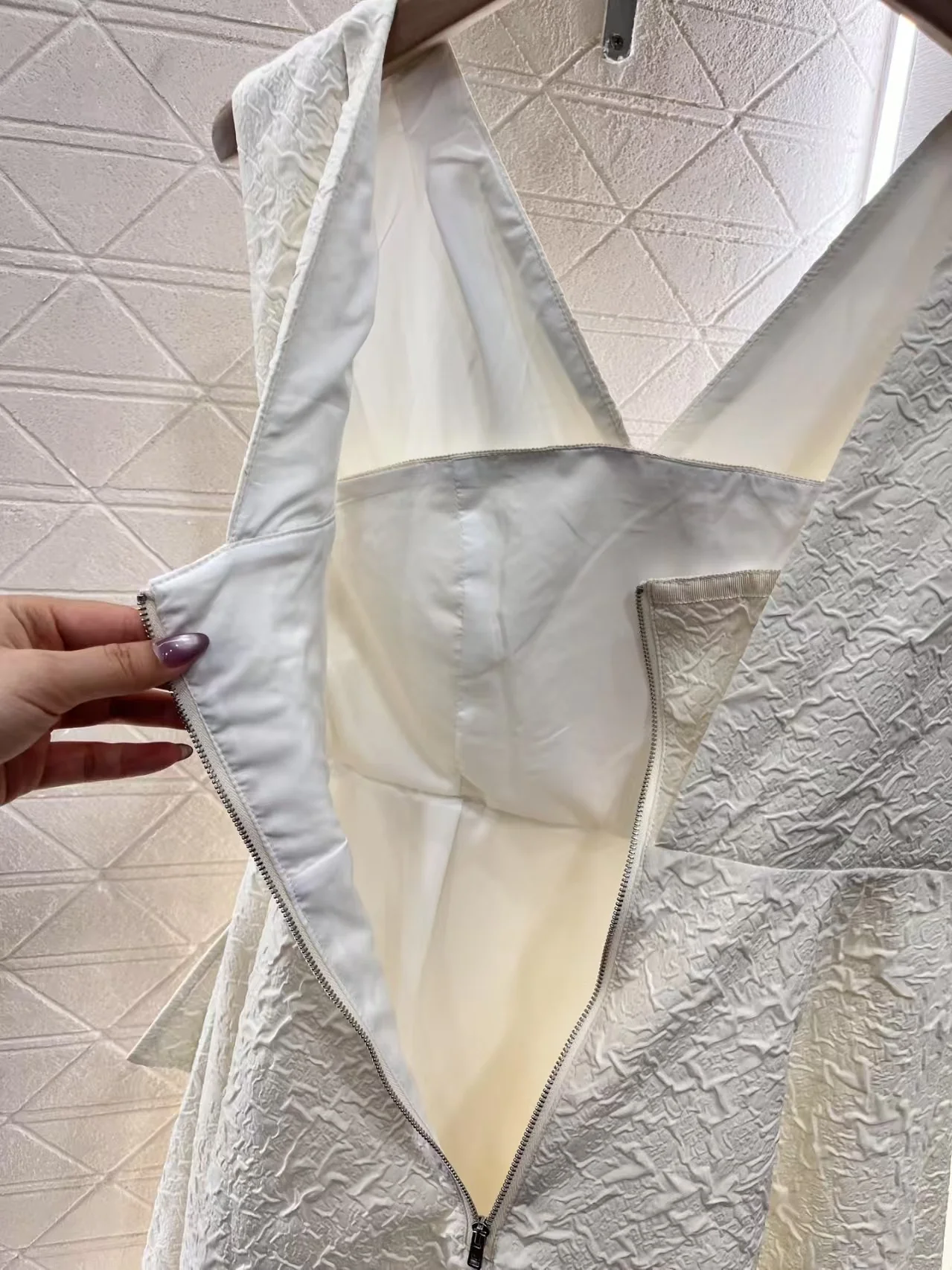 25ss Crossover Belt Dress - Ultra-Collectible