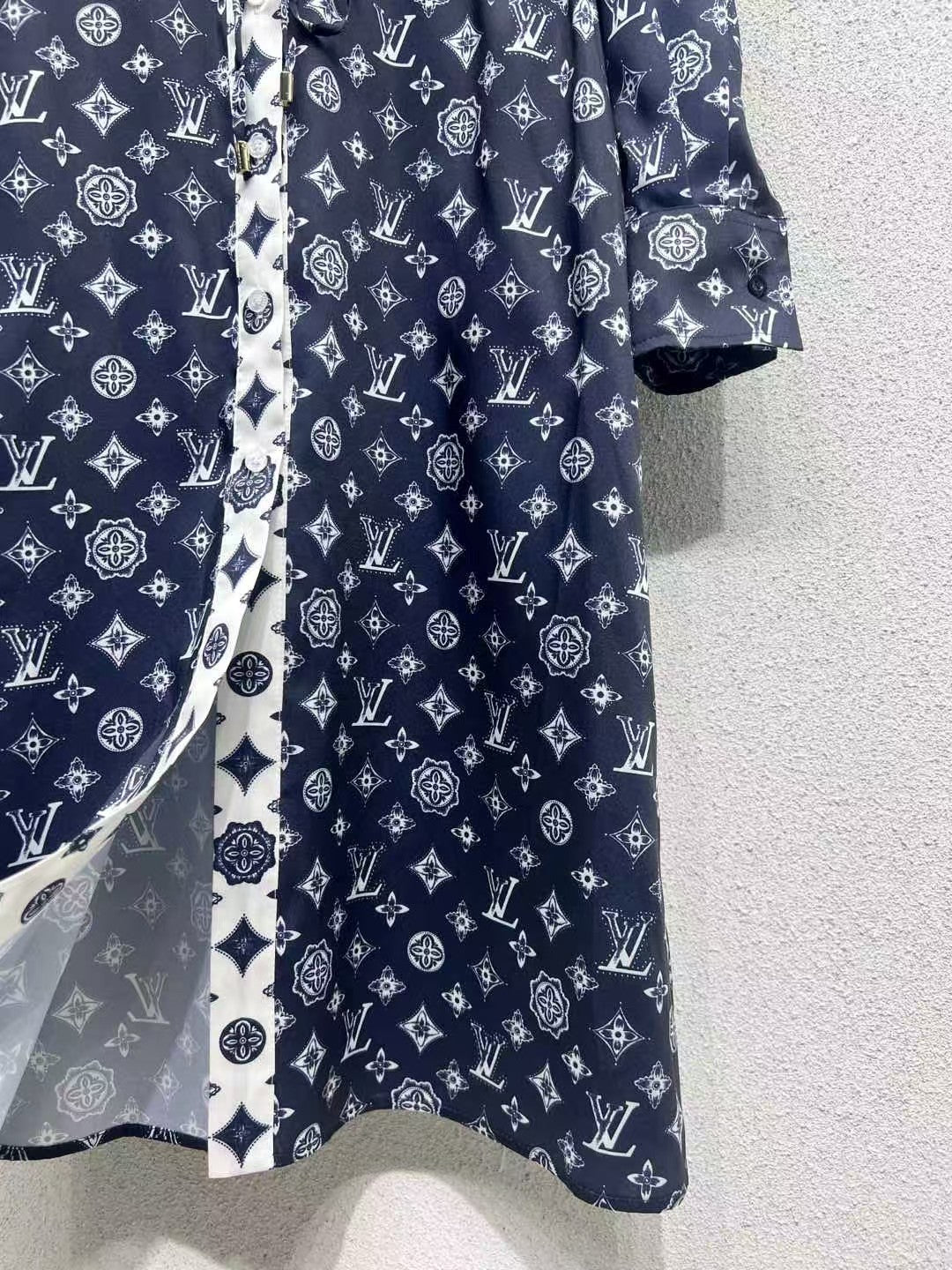 25SS early spring new classic presbyopic letter print stand collar drawstring dress - Ultra-Collectible