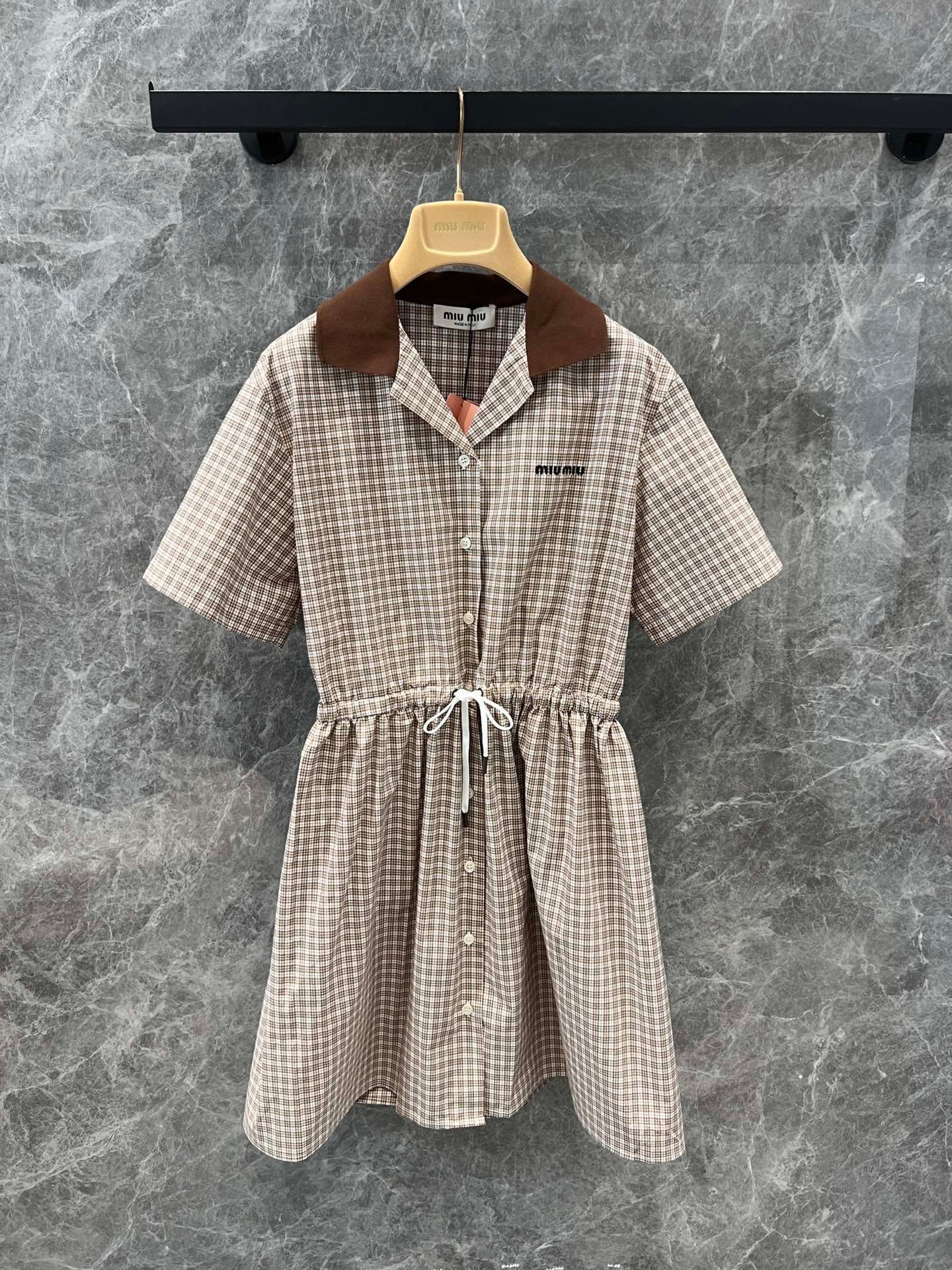 NEW Classic plaid embroidered logo contrasting lapel retro plaid shirt dress with age-reducing temperament - Ultra-Collectible