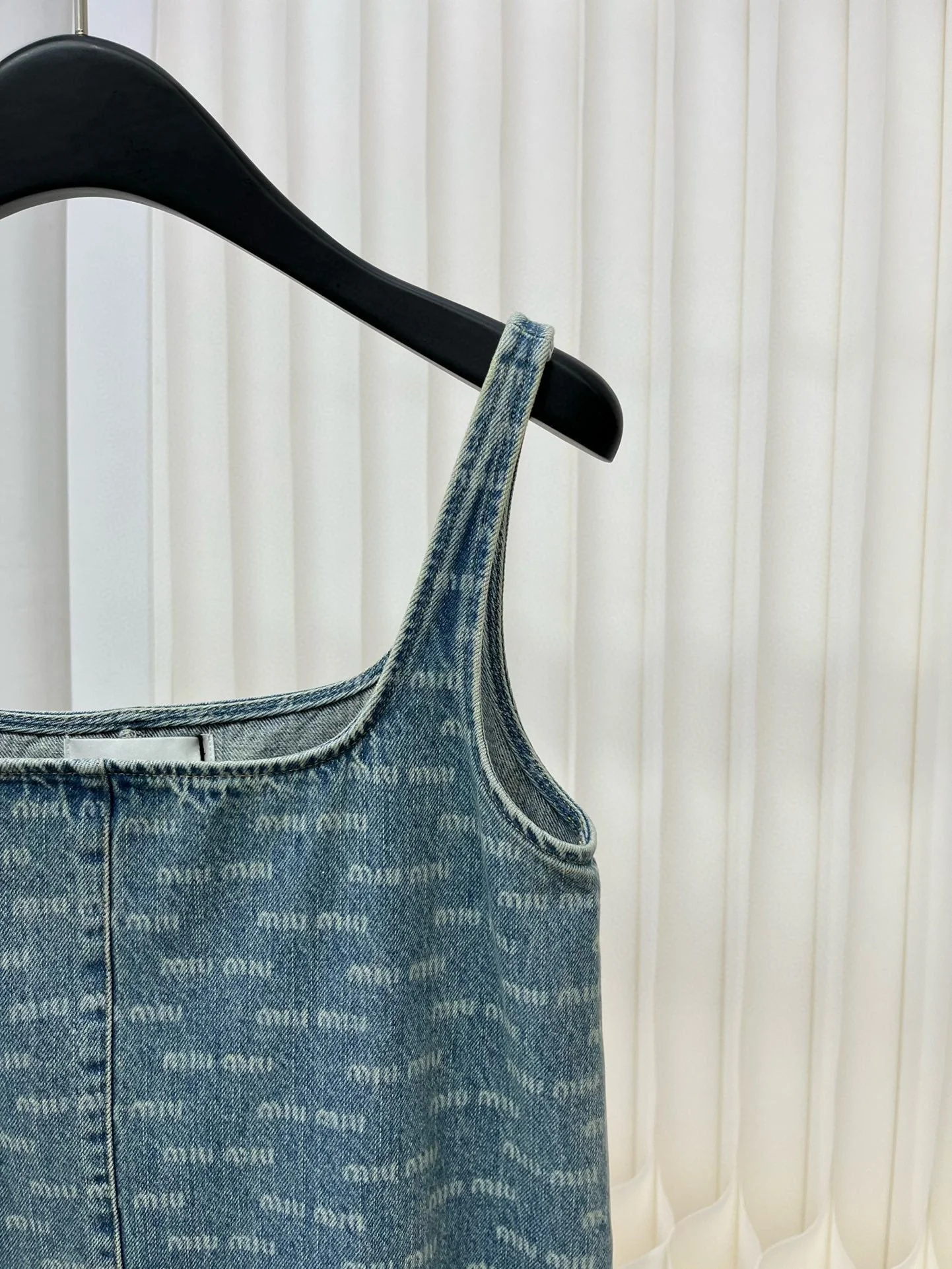Letter print denim dress - Ultra-Collectible