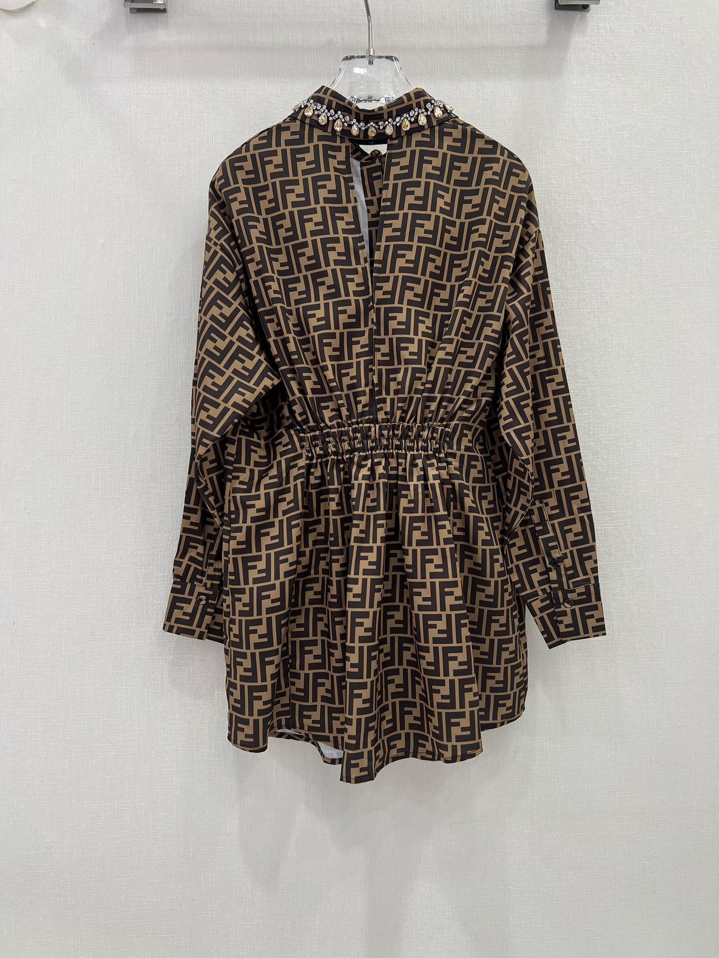 Silk shirt dress - Ultra-Collectible