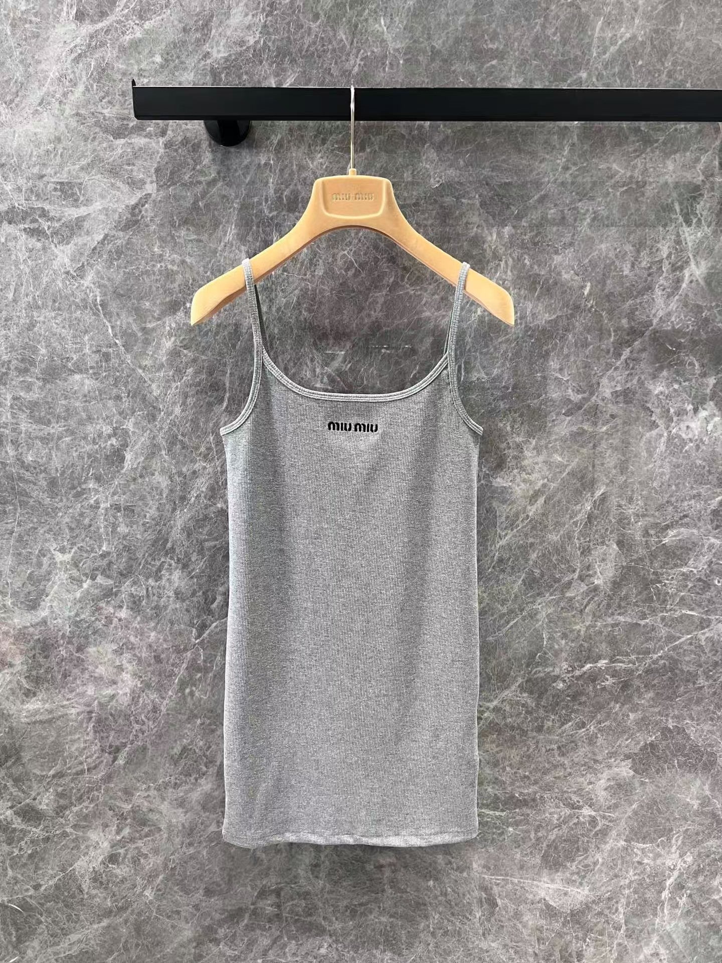 25ss gray halter dress with lettering embroidery on the chest - Ultra-Collectible