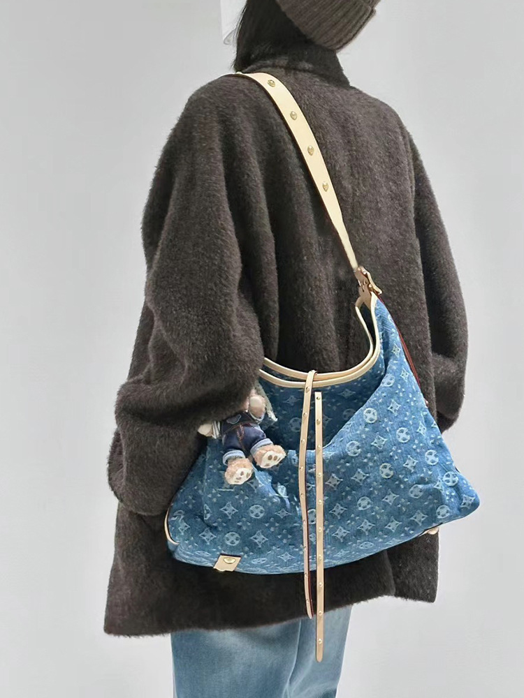 Casual washed denim one-shoulder portable messenger bag