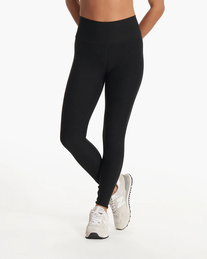 Clean Elevation Legging