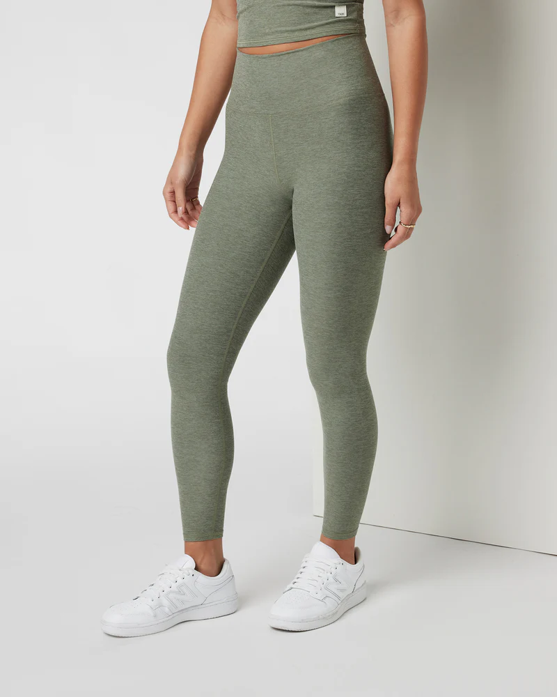 Clean Elevation Legging-Short