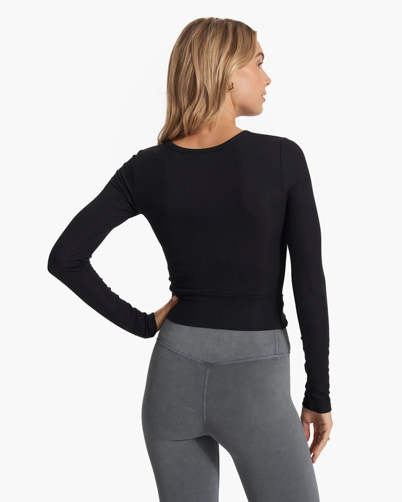 Long Sleeve Cove Twist Tee