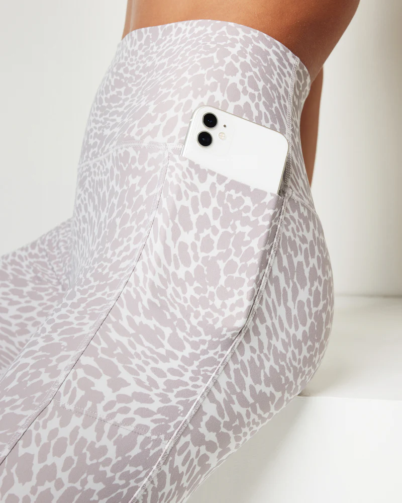 Studio Pocket Legging