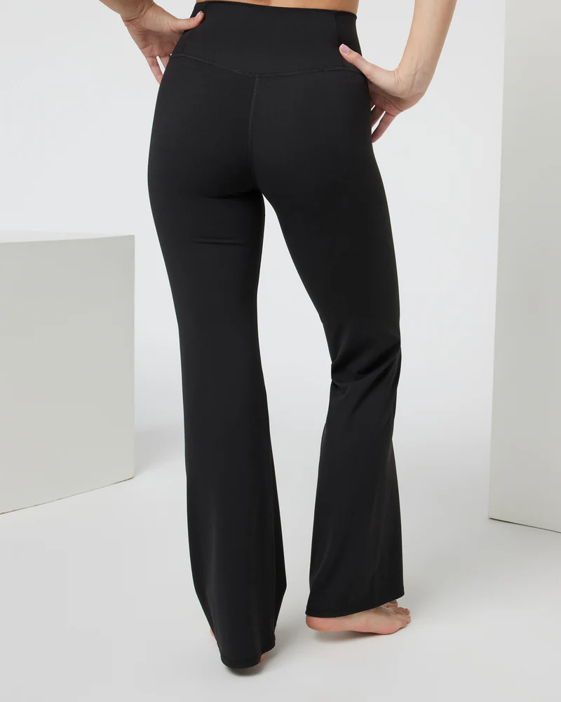 Vuori AllTheFeels™ Bootcut