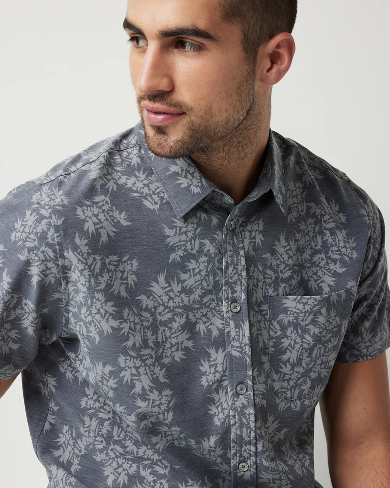 Short-Sleeve Bridge Button Down