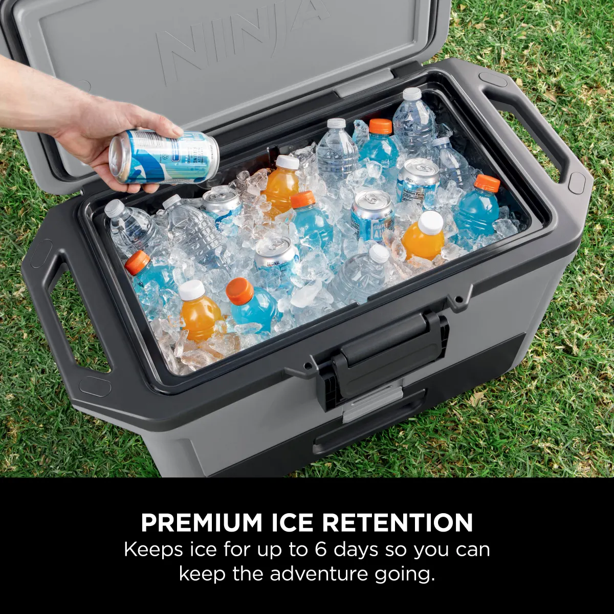 Ninja FrostVault 50QT/47L Cooler, Ice Pack & Thirsti Bottle Bundle