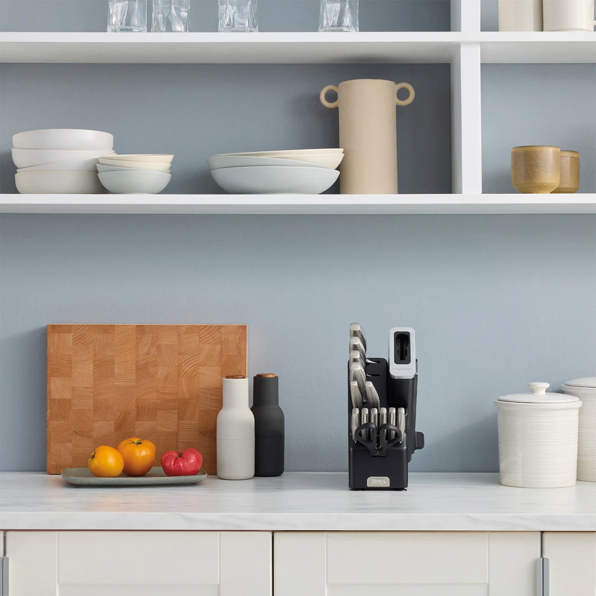 Refurbished Ninja StaySharp 14-Piece Stainless Knife Set, Wood Block & Built-In Sharpener - Refurbished [K62014EUUKREF] | Excellent Condition