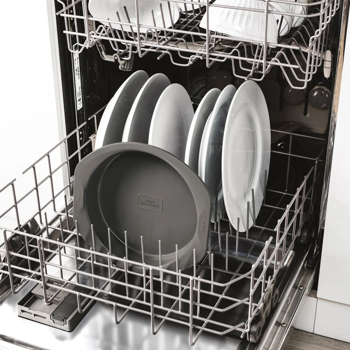 Ninja Foodi ZEROSTICK 8”/20cm Round Cake Tin