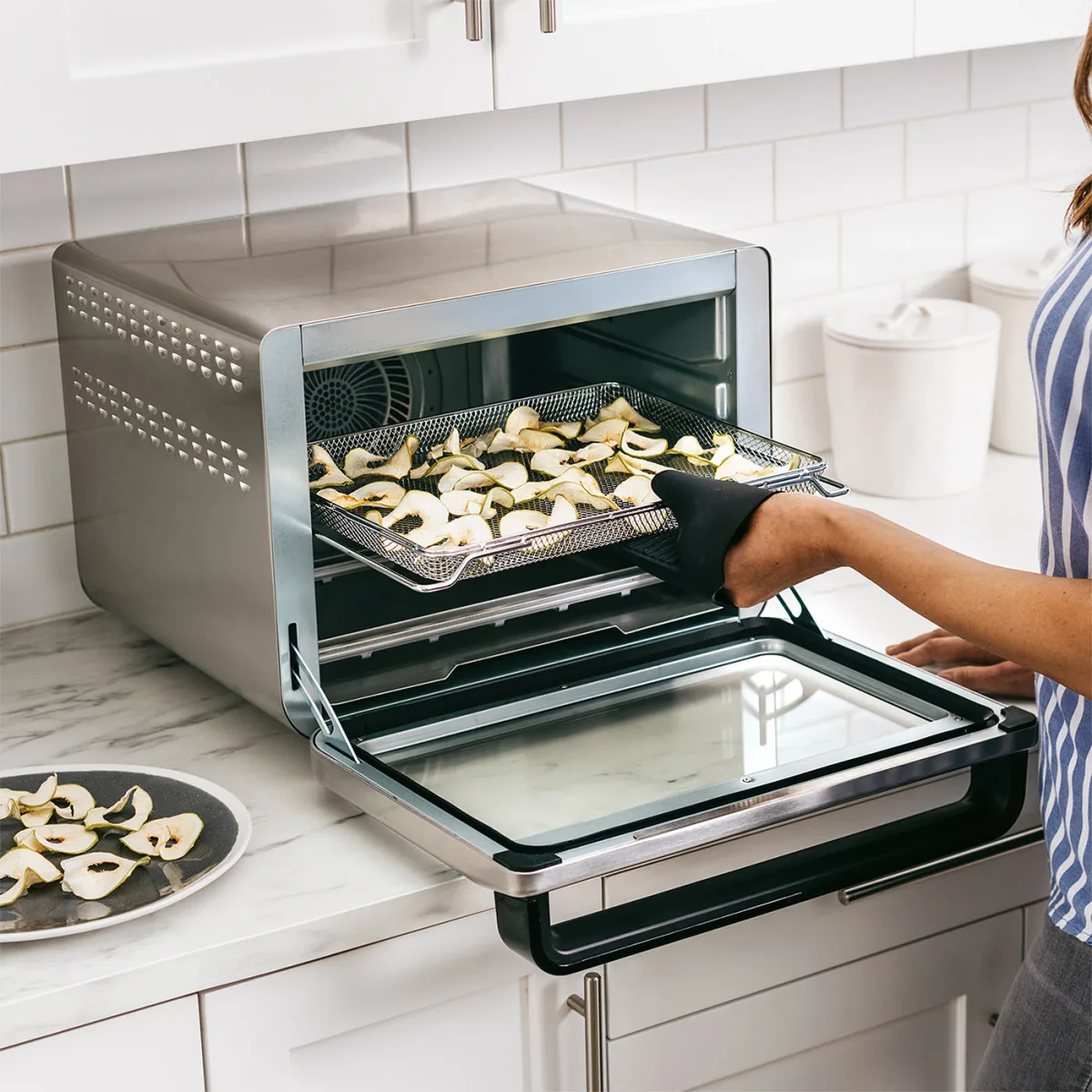 Ninja Foodi 10-in-1 Multifunction Oven & Bamboo Chopping Board