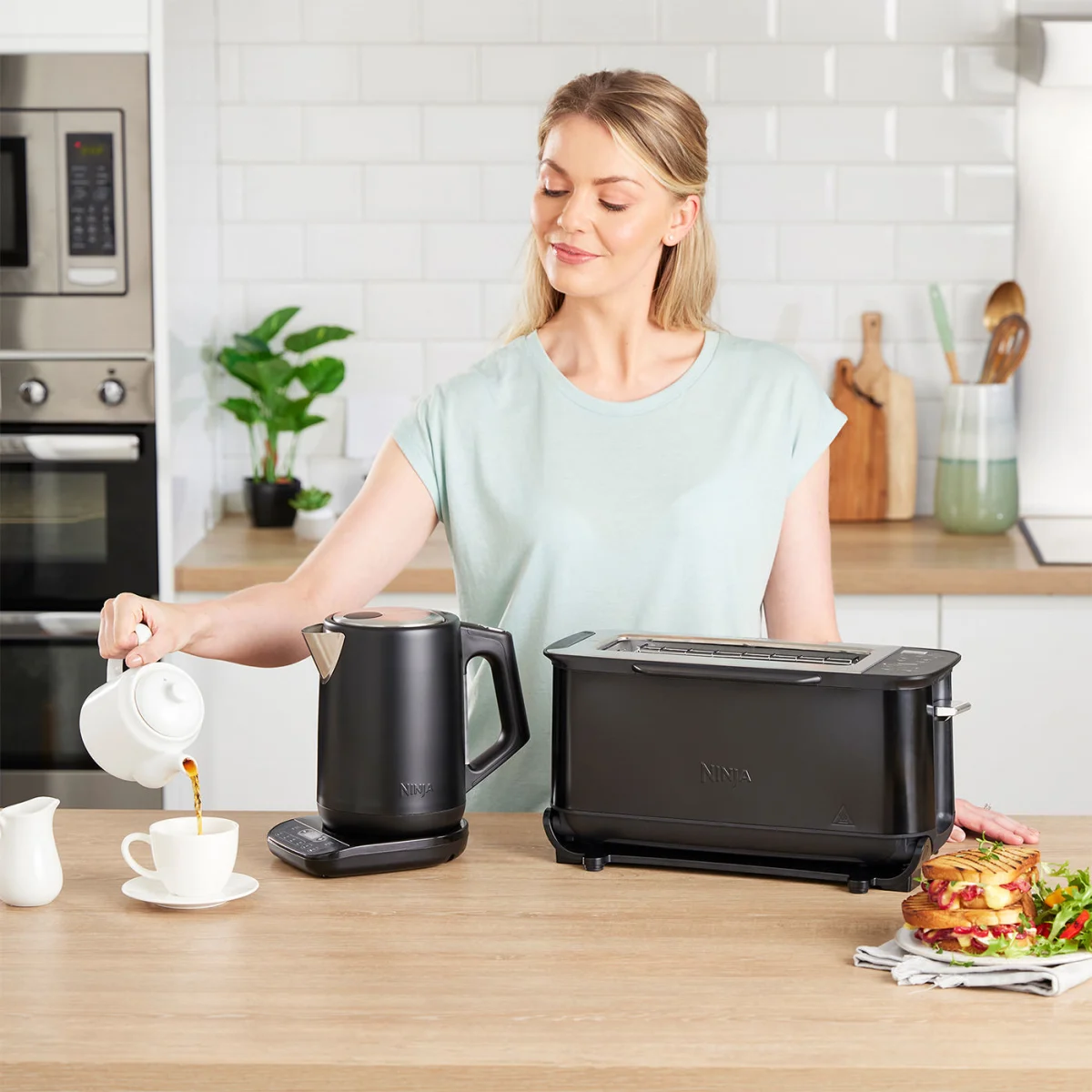 Ninja Black Kettle and Toaster Set