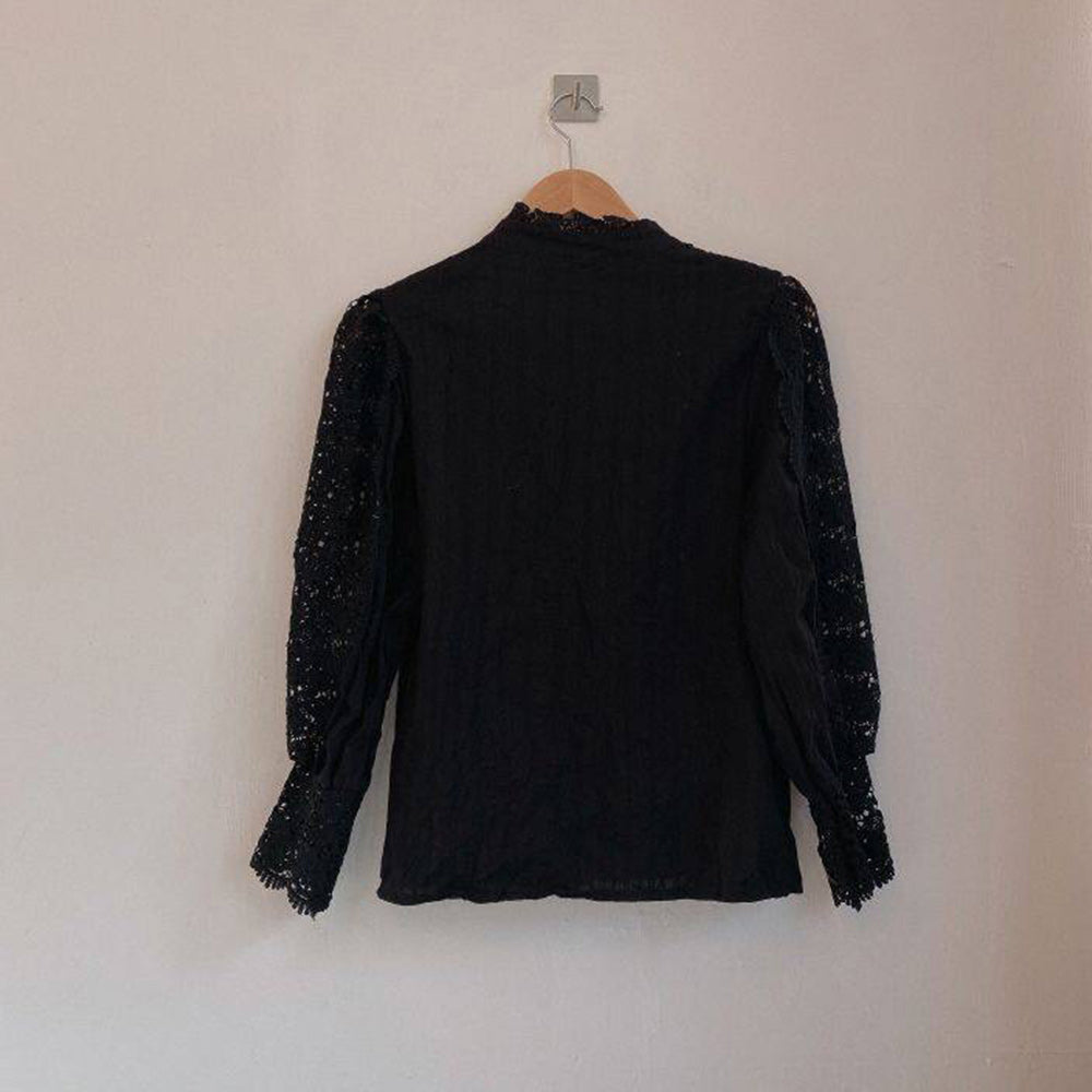 Macymars™ Women's Elegant Lace Victorian Long Sleeve Button Blouse