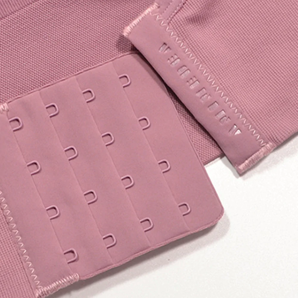 Macymars™ V-neck X-back 4-breasted Sports Bra