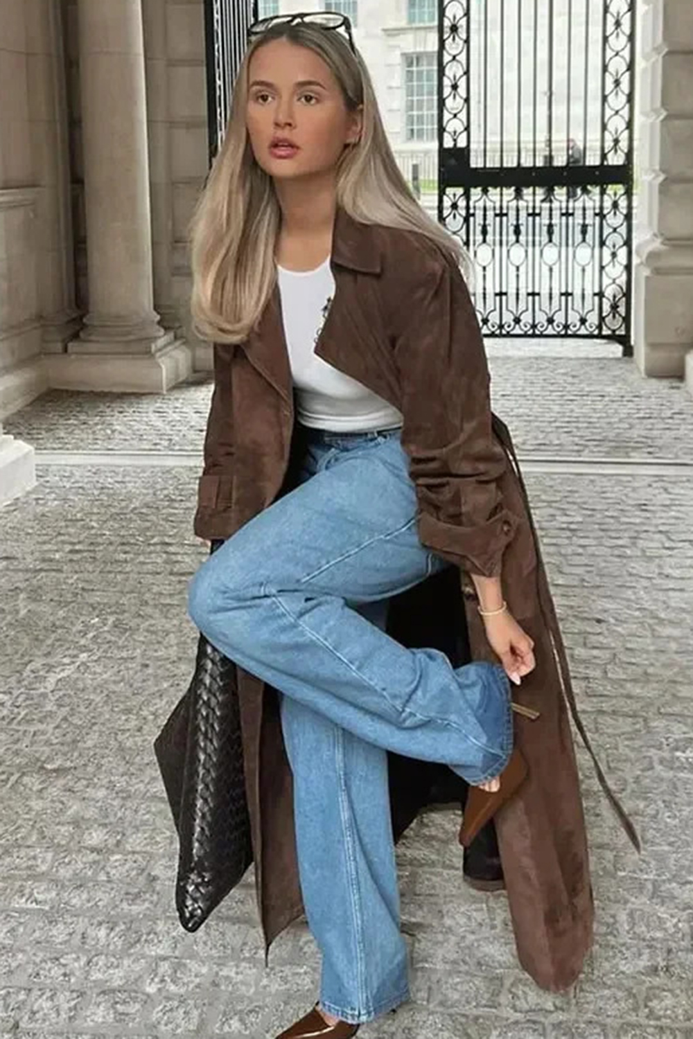 Lapel Collar Long Sleeve Tied Up Double Breasted Trench Coat-Brown