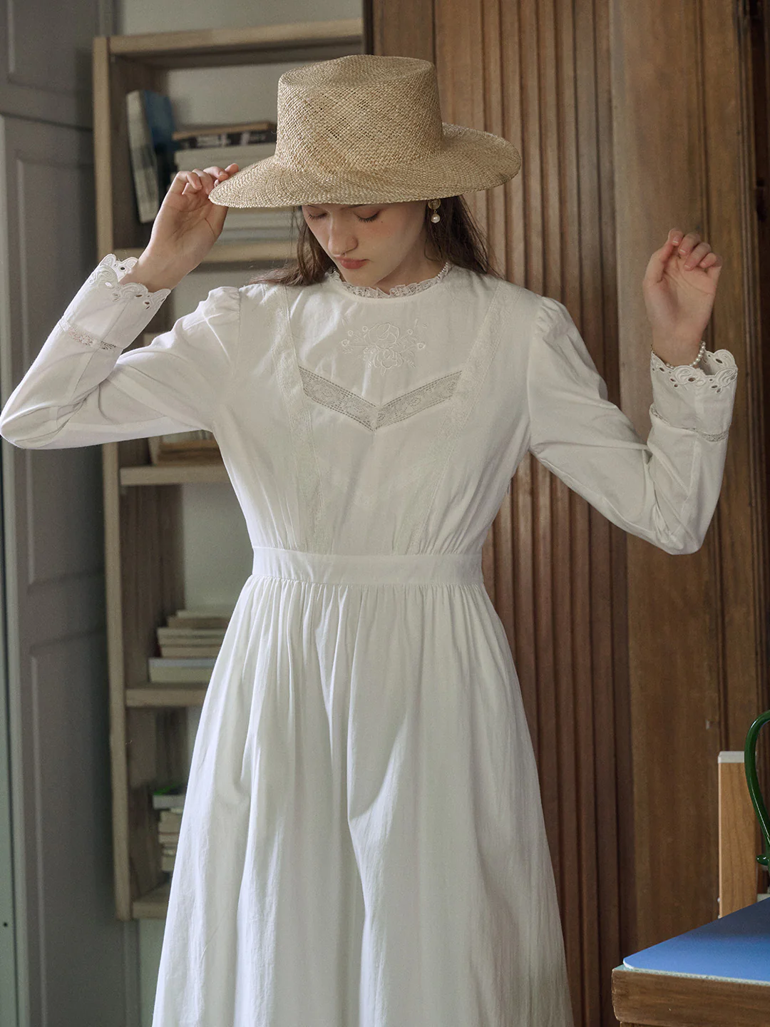 Lace Round Neck Rose Embroidery Hollow Lace Splicing Cotton Dress