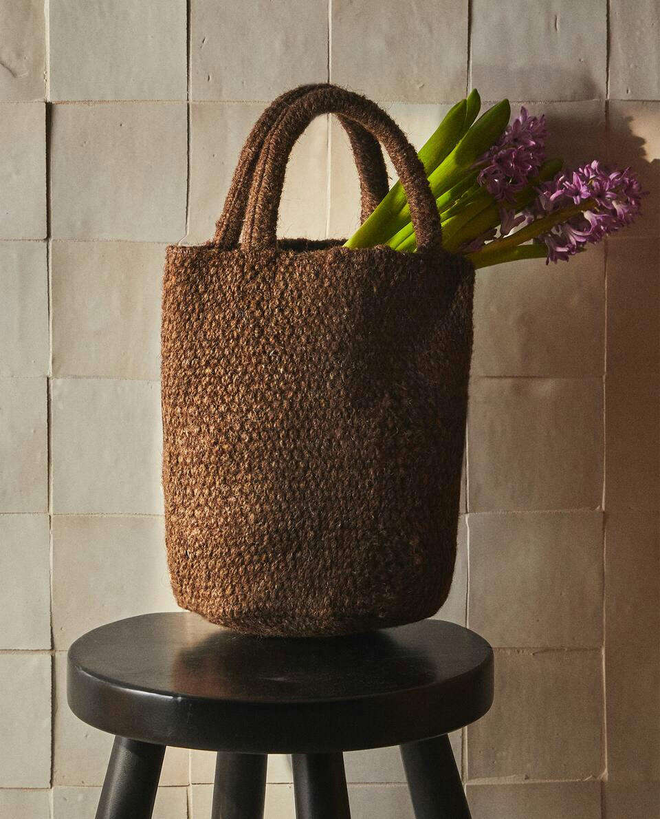 BAGS AND TOILETRY BAGS