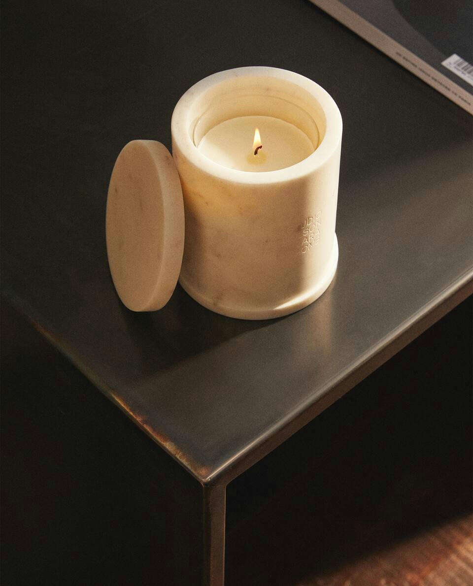 SCENTED CANDLES