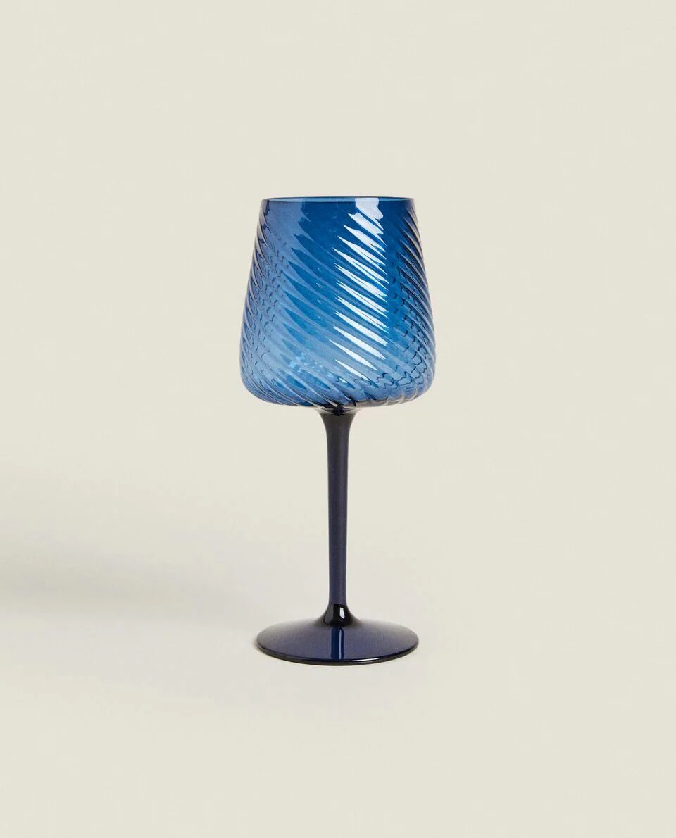 STRIPED GLASS