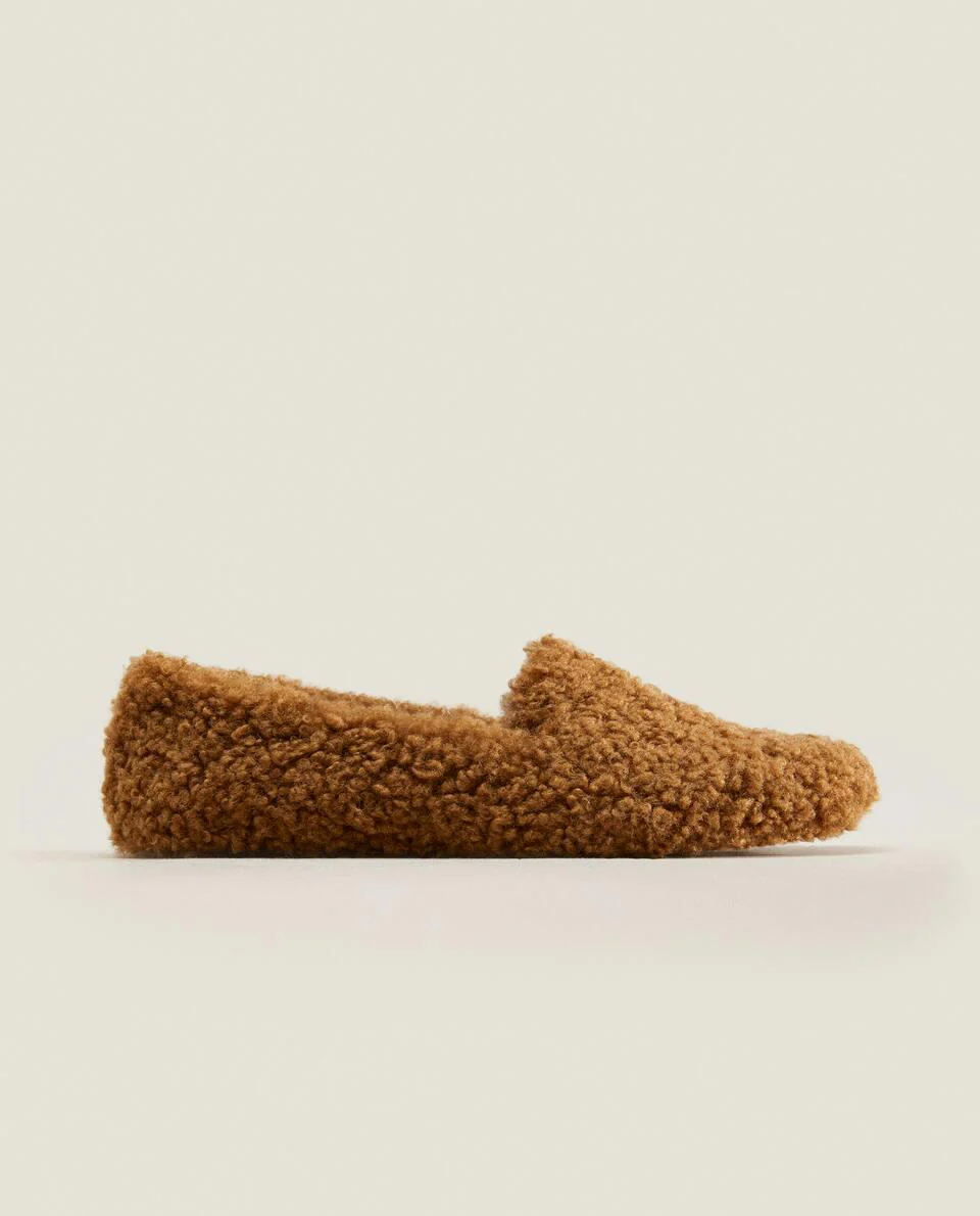 FAUX FUR SLIPPERS