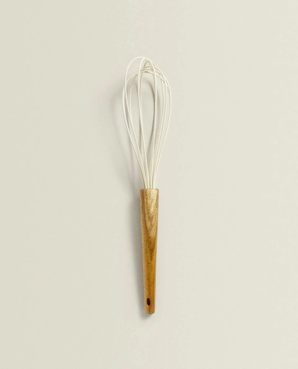 SILICONE AND WOOD WHISK