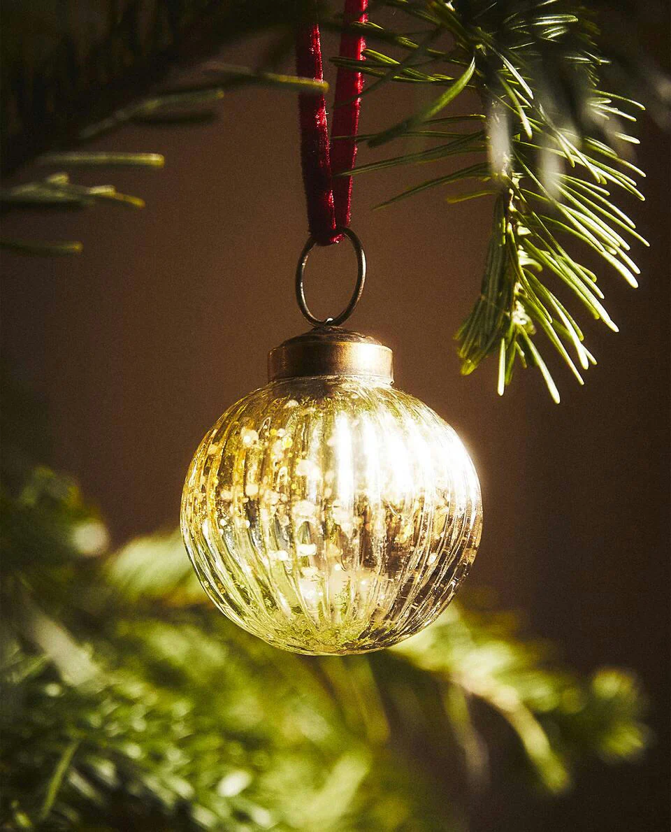 STRIPED CHRISTMAS BAUBLE DECORATION