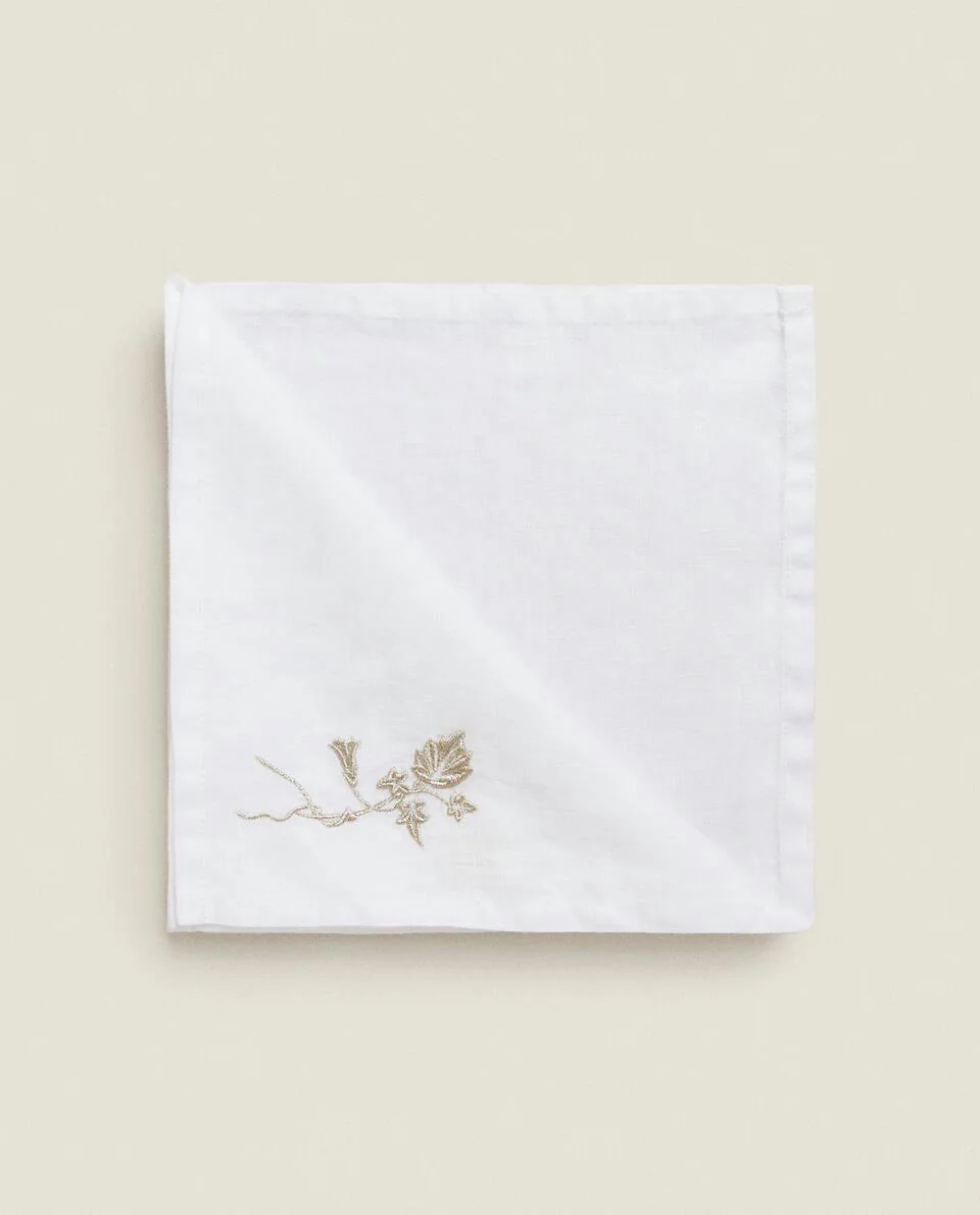 PACK OF EMBROIDERED LINEN CHRISTMAS NAPKINS (PACK OF 2)