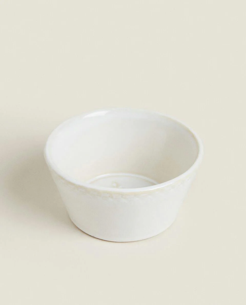 SET OF SNOWFLAKE SERVING DISHES